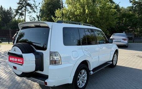 Mitsubishi Pajero IV, 2014 год, 2 380 000 рублей, 16 фотография