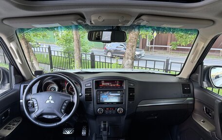 Mitsubishi Pajero IV, 2014 год, 2 380 000 рублей, 34 фотография