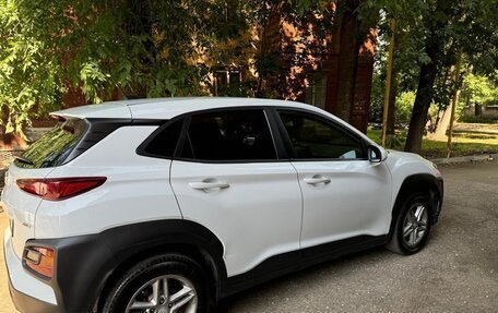 Hyundai Kona I, 2018 год, 1 940 000 рублей, 8 фотография