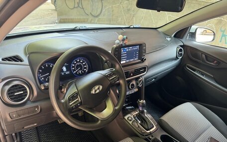 Hyundai Kona I, 2018 год, 1 940 000 рублей, 13 фотография