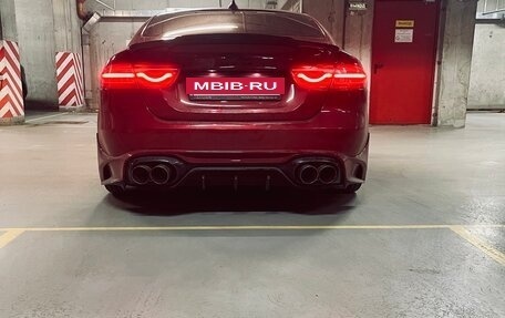 Jaguar XE I рестайлинг, 2017 год, 2 300 000 рублей, 5 фотография