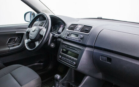 Skoda Fabia II, 2012 год, 870 000 рублей, 11 фотография
