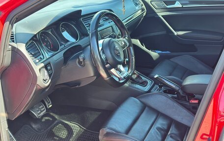 Volkswagen Golf GTI VII, 2016 год, 2 500 000 рублей, 14 фотография