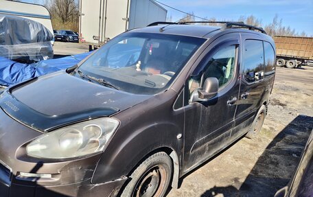 Peugeot Partner II рестайлинг 2, 2014 год, 315 000 рублей, 2 фотография