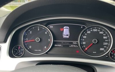 Volkswagen Touareg III, 2015 год, 2 200 000 рублей, 1 фотография