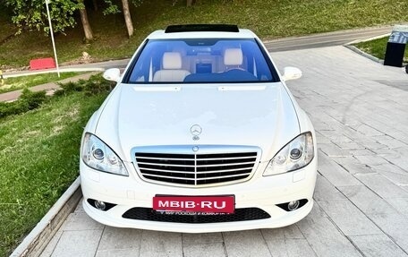 Mercedes-Benz S-Класс, 2008 год, 2 100 000 рублей, 1 фотография