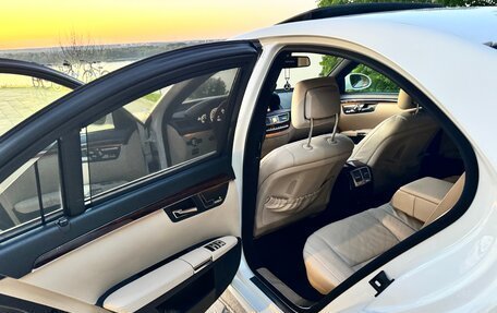 Mercedes-Benz S-Класс, 2008 год, 2 100 000 рублей, 10 фотография