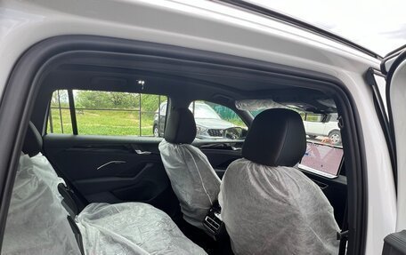 Volkswagen Tiguan, 2025 год, 4 300 000 рублей, 5 фотография