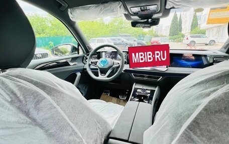 Volkswagen Tiguan, 2025 год, 4 300 000 рублей, 6 фотография
