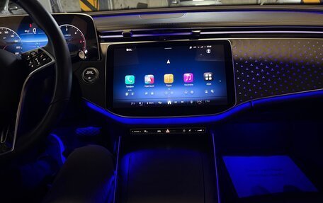 Mercedes-Benz E-Класс, 2024 год, 6 680 000 рублей, 28 фотография
