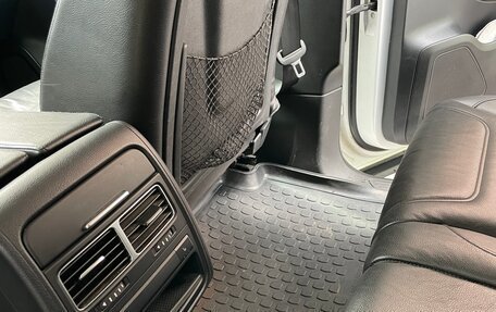 Volkswagen Touareg III, 2015 год, 2 200 000 рублей, 15 фотография