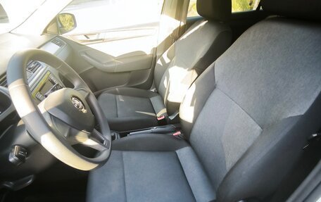 Skoda Rapid I, 2018 год, 1 580 000 рублей, 14 фотография
