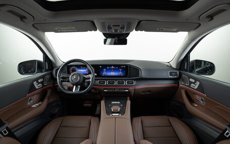Mercedes-Benz GLS, 2024 год, 13 790 000 рублей, 31 фотография