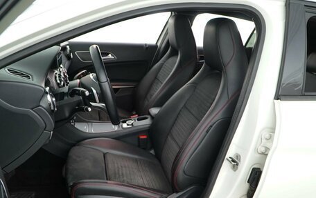 Mercedes-Benz GLA, 2017 год, 2 429 050 рублей, 10 фотография