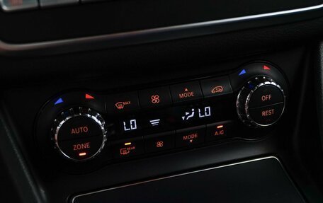 Mercedes-Benz GLA, 2017 год, 2 429 050 рублей, 18 фотография