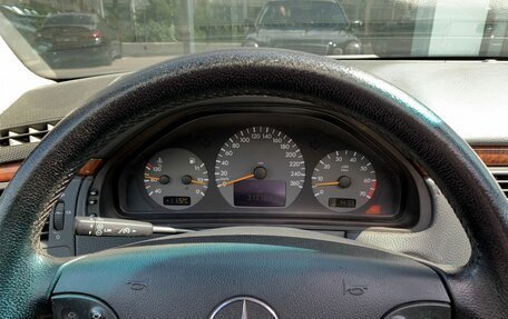Mercedes-Benz E-Класс, 2000 год, 615 000 рублей, 15 фотография