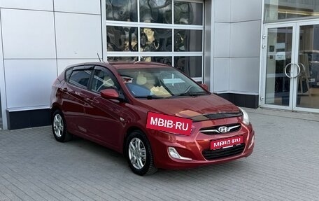 Hyundai Solaris II рестайлинг, 2012 год, 760 000 рублей, 1 фотография