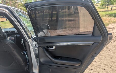 Audi A4, 2003 год, 750 000 рублей, 9 фотография
