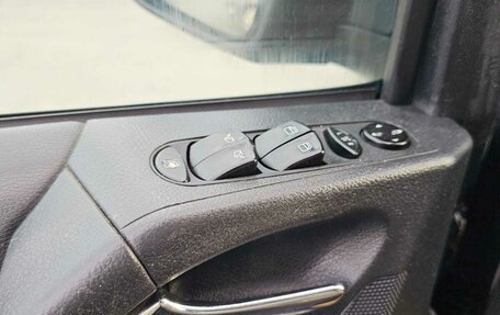 Mercedes-Benz Viano, 2012 год, 1 990 000 рублей, 17 фотография