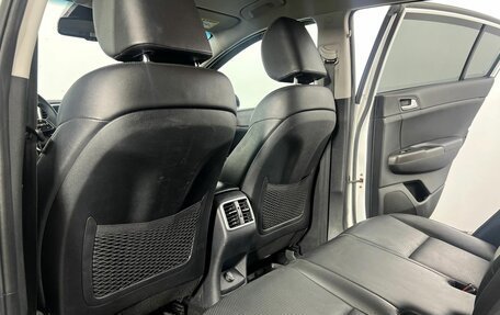 KIA Sportage IV рестайлинг, 2018 год, 2 595 000 рублей, 10 фотография