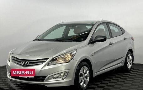 Hyundai Solaris II рестайлинг, 2015 год, 895 000 рублей, 2 фотография