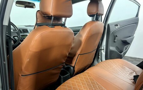 Hyundai Solaris II рестайлинг, 2015 год, 895 000 рублей, 10 фотография
