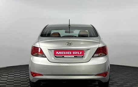 Hyundai Solaris II рестайлинг, 2015 год, 895 000 рублей, 6 фотография