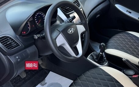 Hyundai Solaris II рестайлинг, 2012 год, 760 000 рублей, 11 фотография