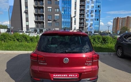 Volkswagen Tiguan I, 2015 год, 1 700 000 рублей, 2 фотография