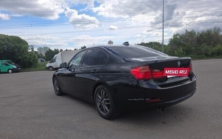 BMW 3 серия, 2013 год, 1 750 000 рублей, 19 фотография
