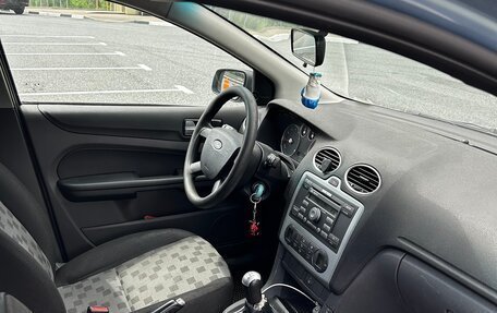 Ford Focus II рестайлинг, 2005 год, 282 000 рублей, 9 фотография
