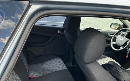 Ford Focus II рестайлинг, 2005 год, 282 000 рублей, 7 фотография