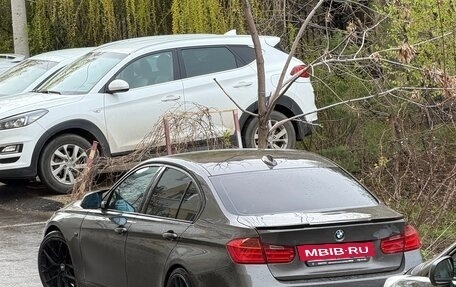 BMW 3 серия, 2012 год, 1 700 000 рублей, 2 фотография