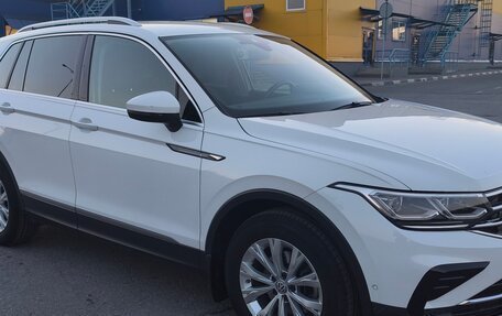 Volkswagen Tiguan II, 2021 год, 3 252 000 рублей, 7 фотография