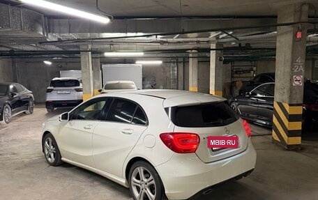 Mercedes-Benz A-Класс, 2014 год, 1 300 000 рублей, 5 фотография