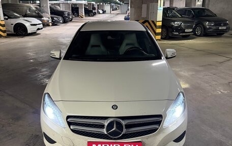 Mercedes-Benz A-Класс, 2014 год, 1 300 000 рублей, 1 фотография