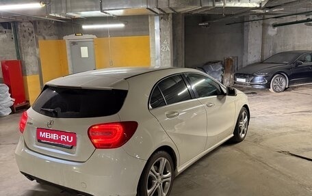 Mercedes-Benz A-Класс, 2014 год, 1 300 000 рублей, 6 фотография