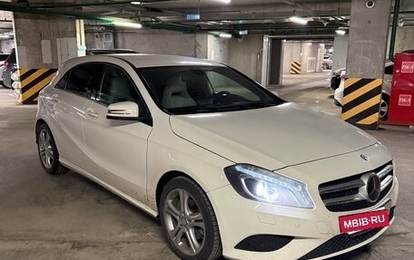 Mercedes-Benz A-Класс, 2014 год, 1 300 000 рублей, 3 фотография
