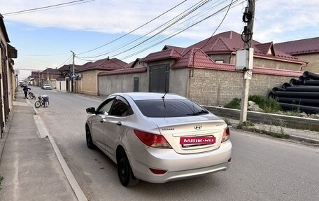 Hyundai Solaris II рестайлинг, 2012 год, 455 000 рублей, 1 фотография