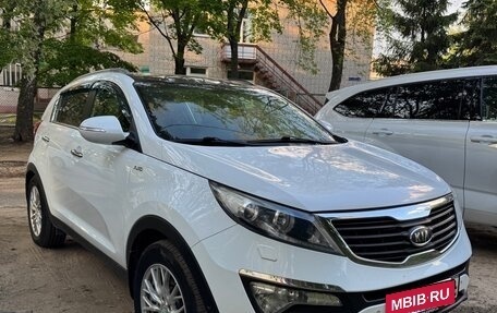 KIA Sportage III, 2012 год, 1 590 000 рублей, 2 фотография