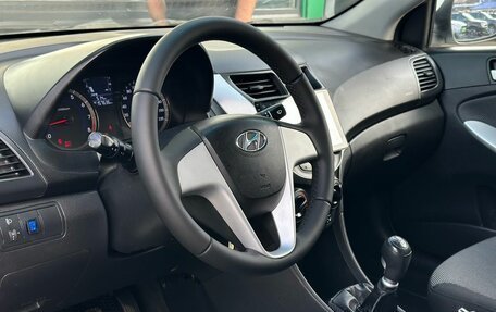Hyundai Solaris II рестайлинг, 2011 год, 699 000 рублей, 9 фотография