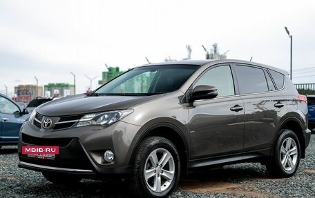 Toyota RAV4, 2013 год, 1 959 000 рублей, 2 фотография