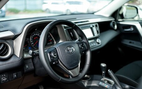 Toyota RAV4, 2013 год, 1 959 000 рублей, 9 фотография