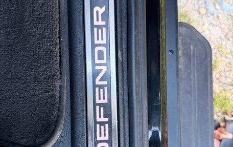 Land Rover Defender II, 2021 год, 7 000 000 рублей, 10 фотография