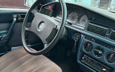 Mercedes-Benz 190 (W201), 1984 год, 505 000 рублей, 13 фотография