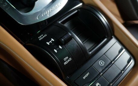Porsche Cayenne III, 2015 год, 3 699 000 рублей, 24 фотография