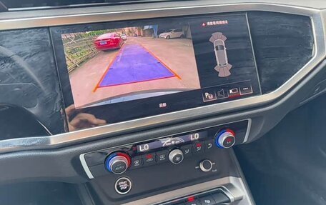 Audi Q3, 2022 год, 1 860 000 рублей, 11 фотография