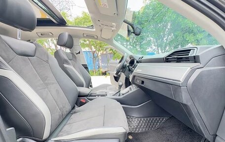 Audi Q3, 2022 год, 1 860 000 рублей, 12 фотография