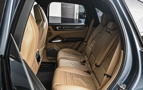 Porsche Cayenne III, 2018 год, 8 989 000 рублей, 12 фотография