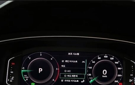 Volkswagen Tiguan II, 2023 год, 3 300 000 рублей, 11 фотография